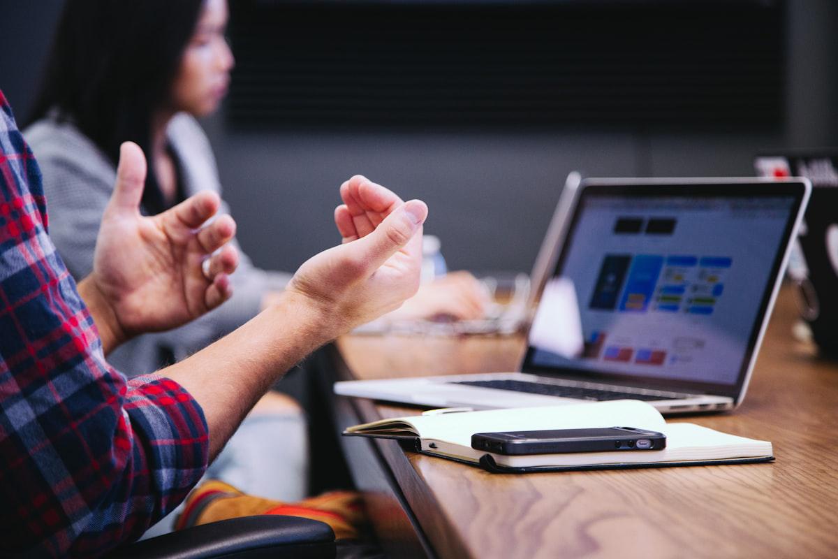 Digital Clutter Is Killing Your Focus — Here’s How to Fix It