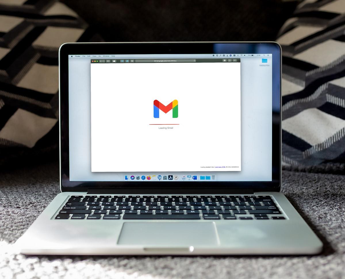 Pocket Is Shutting Down. Here’s the Best Alternative in 2025